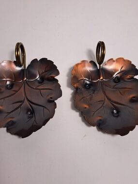 Set Of 2 Coppercraft Guild Leaf Shaped Copper Trinket Dish Tray, Taunton MA